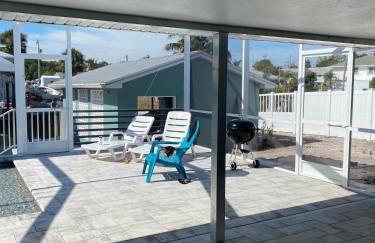 Waterfront Fishermans Retreat - Quick Harbor Access - Heated Pool - Foto 15