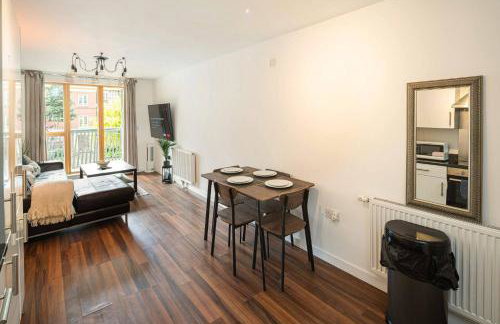 Homey and Secure apartment - Wembley Stadium! - Foto 13