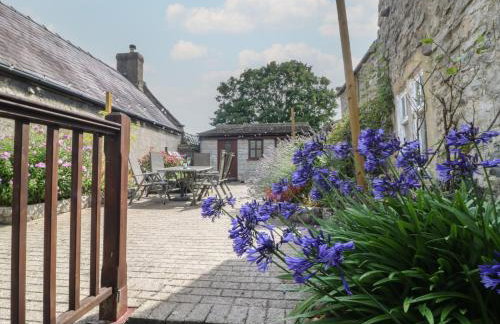 Blindwell House - Photo 29