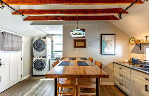 Private Renovated Apt w WasherDryer near dwntwn - Foto 19