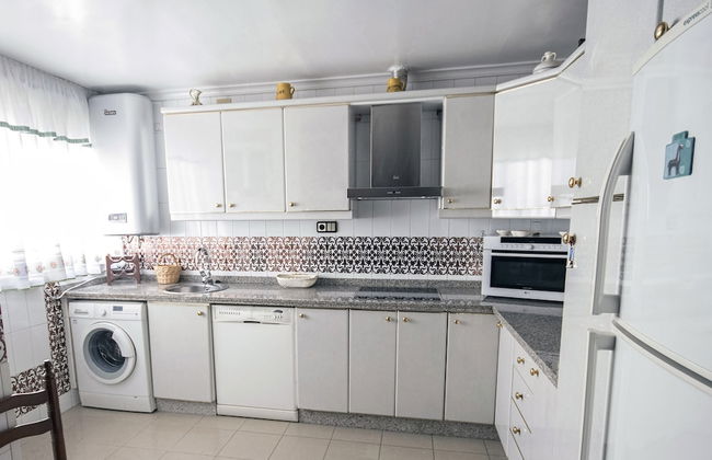 Centro Cordoba Apartamentos Levante - Photo 9