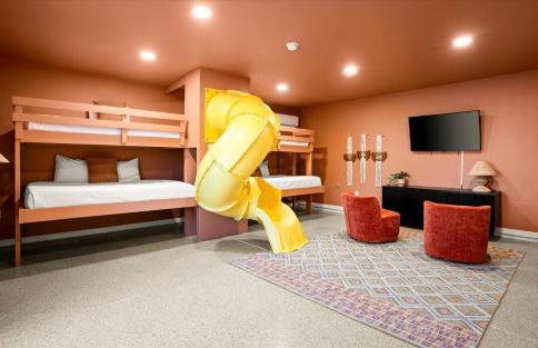 Pickleball & Mini Golf Karaoke Game Room - Foto 39