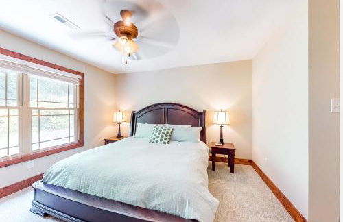 Lakefront Retreat Sleeps 6 Fireplace Boat Slip - Foto 4