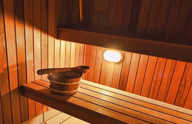 Coral Beach Noosa Resort - Photo 42