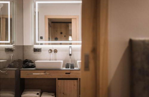 AhriaPura - Photo 63