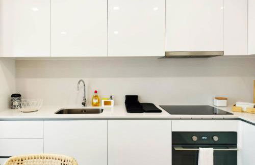 By the Sea - Foto 21