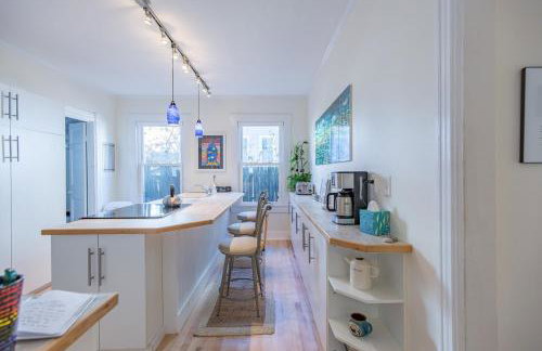 Peaceful Oasis on Munjoy Hill 1st flr 3BR parking - Foto 28