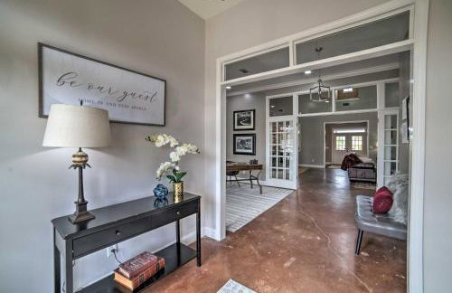 Starkvegas Clubhouse about 2 Mi to MSU Campus! - Foto 14