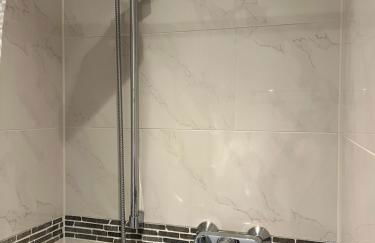 Große gemütliche Ferienwohnung mit Klimaanlage, Parkplatz inklusive TOP ! - Foto 7