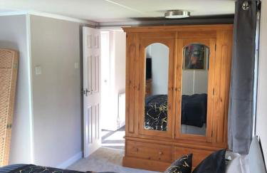 Couple’s Lodge With Hot Tub - Foto 30