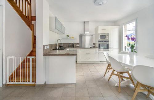 Appartement de 4 chambres à 13 minutes de Paris (train) - Foto 7