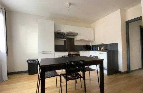 Joli T4 avec balcon, place de parking - Oradou - Foto 16