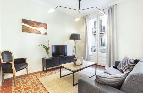 The Collection Barcelona - 4bedroom apartment with a balcony in Las Ramblas 1 2 - Photo 5