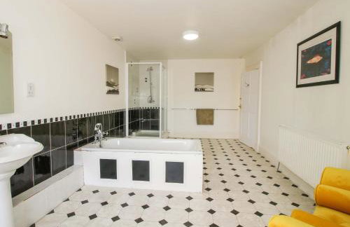 Caynham Court - Foto 80