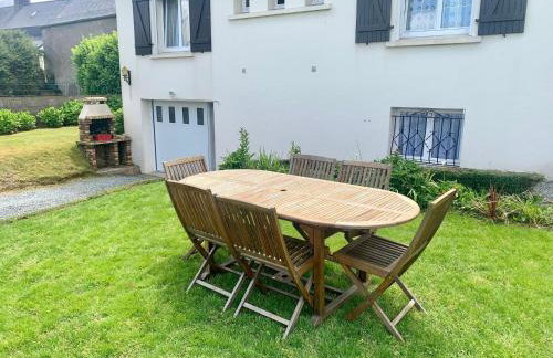 Holiday Home in Guerlesquin Near Lake - Foto 27