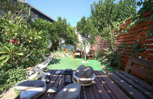 Plumeria Flowery - Foto 12