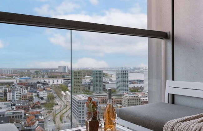 Apartment With Beautiful View of Antwerp - Photo 21