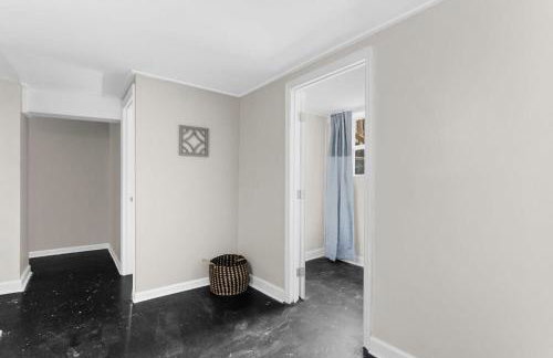 10 Mins to Downtown Modern in Magic City- Unit B - Foto 44