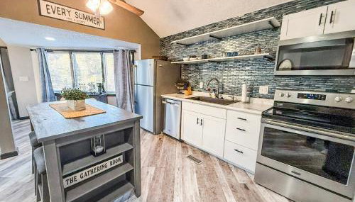 Lakefront Home-3BD25BADockGrillFirepitPool - Foto 5