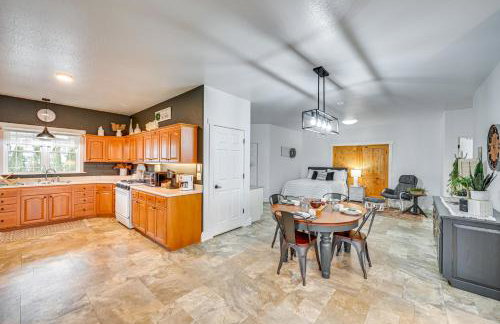 Shipshewana Guest House with Fire Pit! - Foto 3