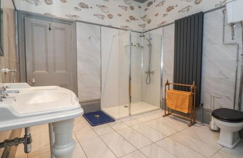 Ismay Billiard Room Apartment - Titanic Interest - Foto 19