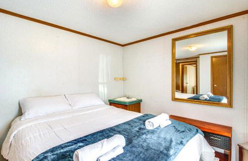 Valley View Lodge Rural Home in Bridgeport! - Foto 16