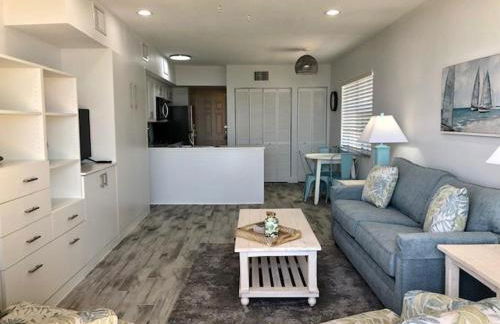 Treasure Island Beach Club 727-360-7096 - Foto 19