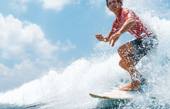 Curso de surf en Peniche - Foto 1