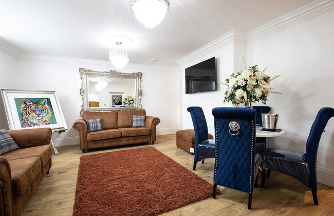 Ridley House Apartments - Photo 15