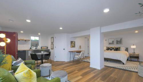 Bright & Modern Basement Apartment DT N'hood - Foto 2