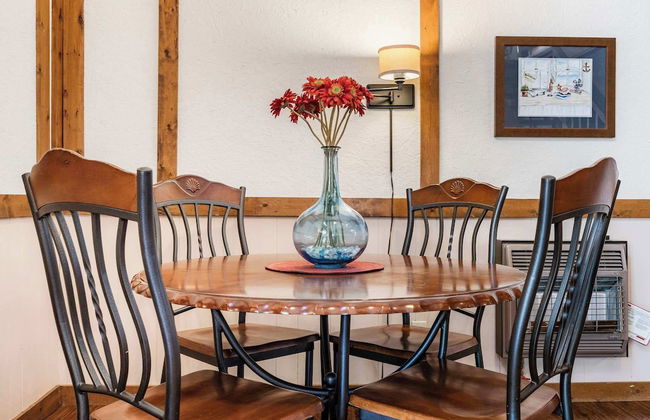 Skipjack Cottage Branson - Photo 12