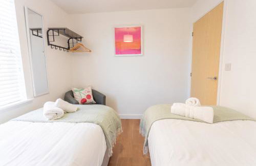 Spacious 2 Bedroom Apartment in Bedford, Near Milton Keynes & Local Business Parks - Foto 21