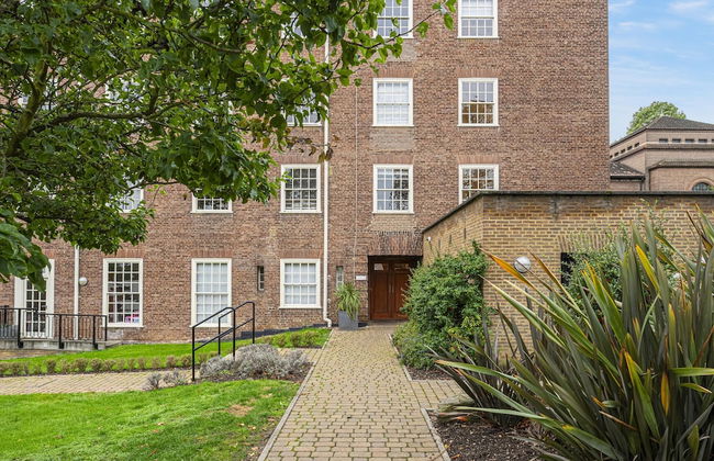 Peaceful Putney Apartment by Underthedoormat - Foto 12