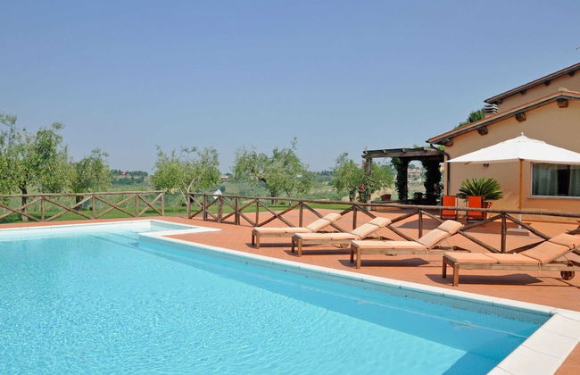 Villa in Magliano Sabina With Private Pool - Photo 21