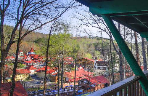 Haus in the Heart of Helen - Vacation Suites - Foto 72