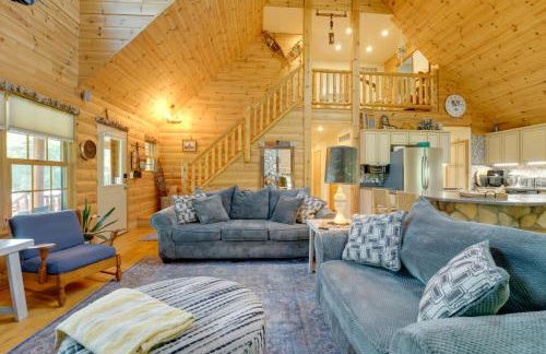 1 Mi to Public Beach Port Austin Cabin with Hot Tub - Foto 6