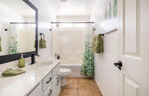 AZ Sun Palm Retreat w/optional Private Heated Pool - Foto 26