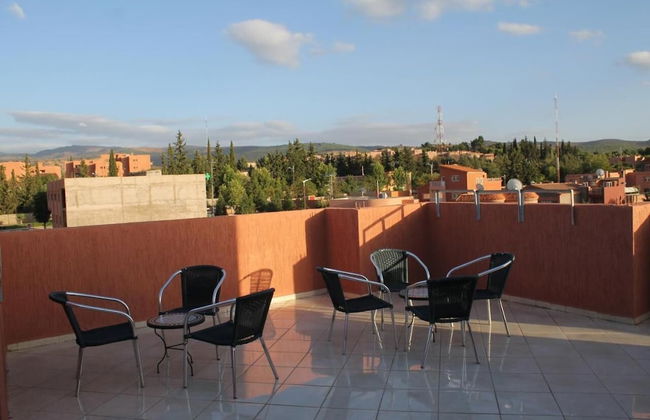 Dior Lamane - Photo 9