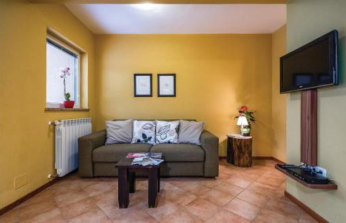 Stunning Apartment In Umag With Wifi - Foto 8