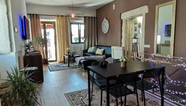 Yasmine 212 - Foto 4