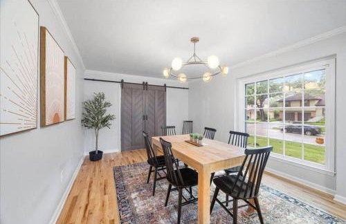 Light Bright OP Remodeled Home 4BD 2BTH - Foto 1