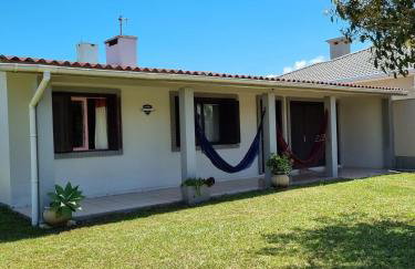 Casa com piscina em Arroio do Sal - Foto 1