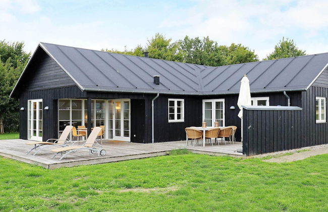 8 Person Holiday Home in Nysted-by Traum - Foto 1