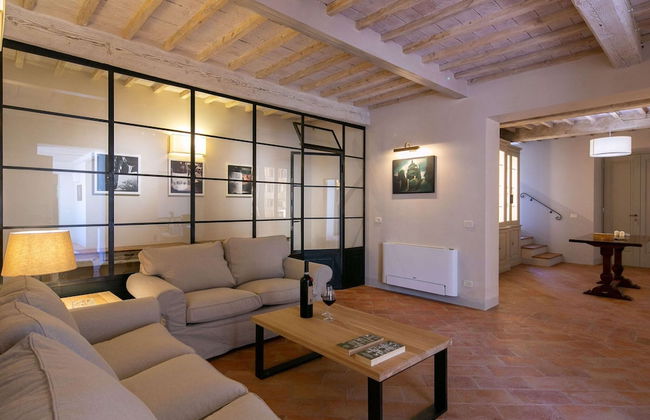 Plush Holiday Home in Cortona with Hot Tub - Foto 12