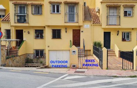 Casa Jardín - residential area -free parking outdoor- Málaga Este - Foto 6