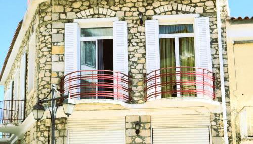 Traditional Stone House 100sqm - 8min Drive to Sandy Beach - Foto 1, Shopping Area