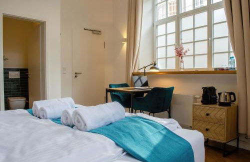 HOMELY STAY Studio 4 - Chic Self-Check-In Room for Short Stays - Foto 8