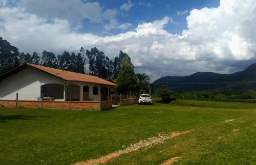 Chalé Recanto da Tiriva - Photo 15