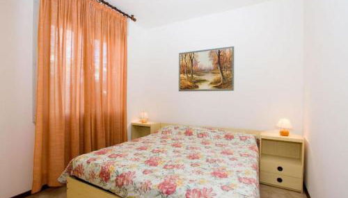 Apartment With Garden in Residence With Pool - Foto 2