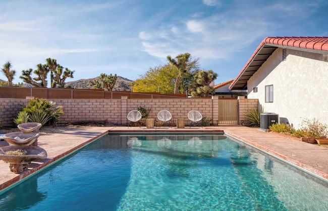 Lava Rocks by Avantstay Gorgeous Desert Haven w/ Pool, Hot Tub, Fire Pit & Ping Pong! - Foto 30